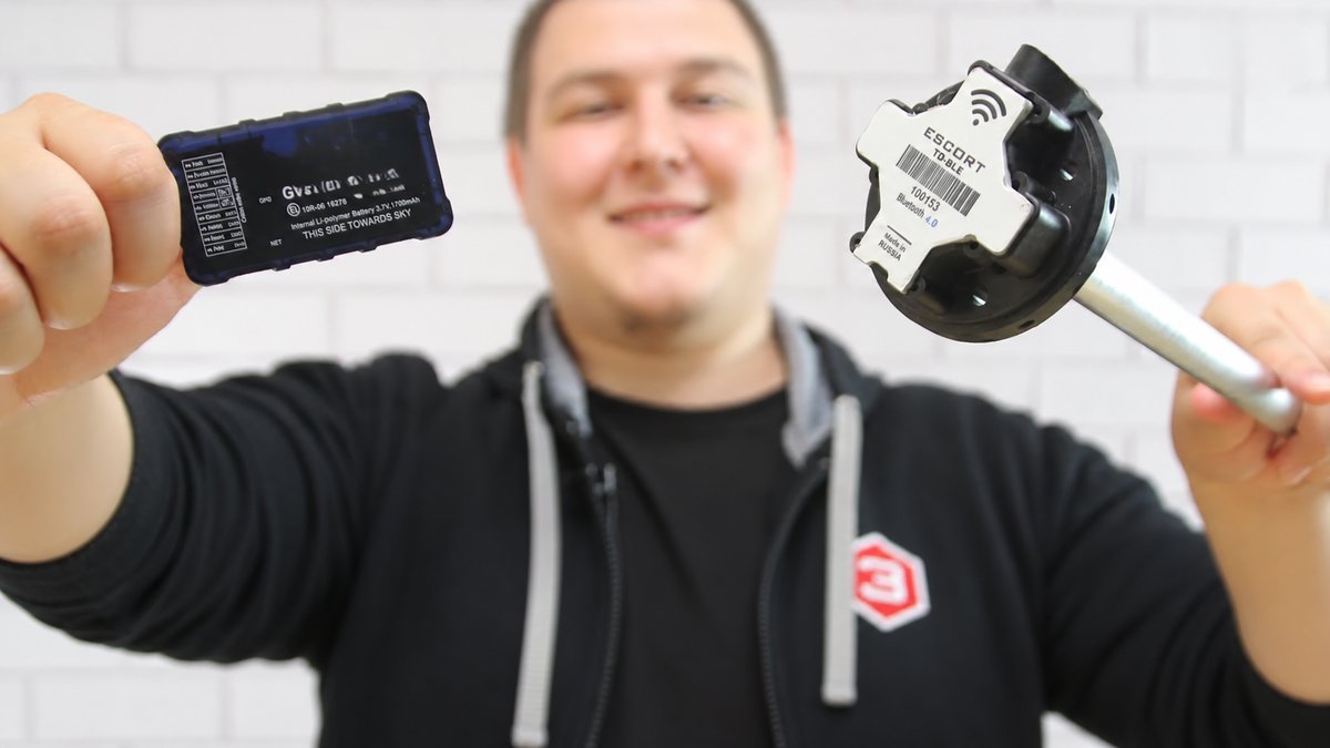 An early TD-BLE sensor and a tracker