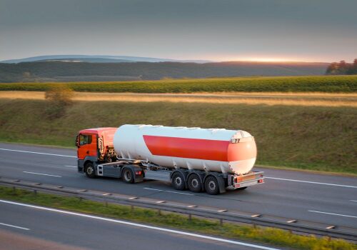 Seguimiento del transporte de combustible con los sensores Escort TD-500 y DU-BLE