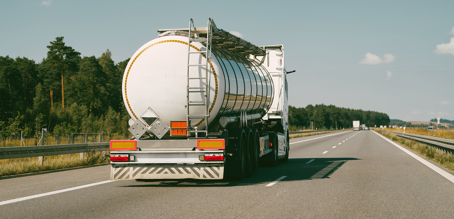 Truck fuel pump monitoring and fuel theft prevention