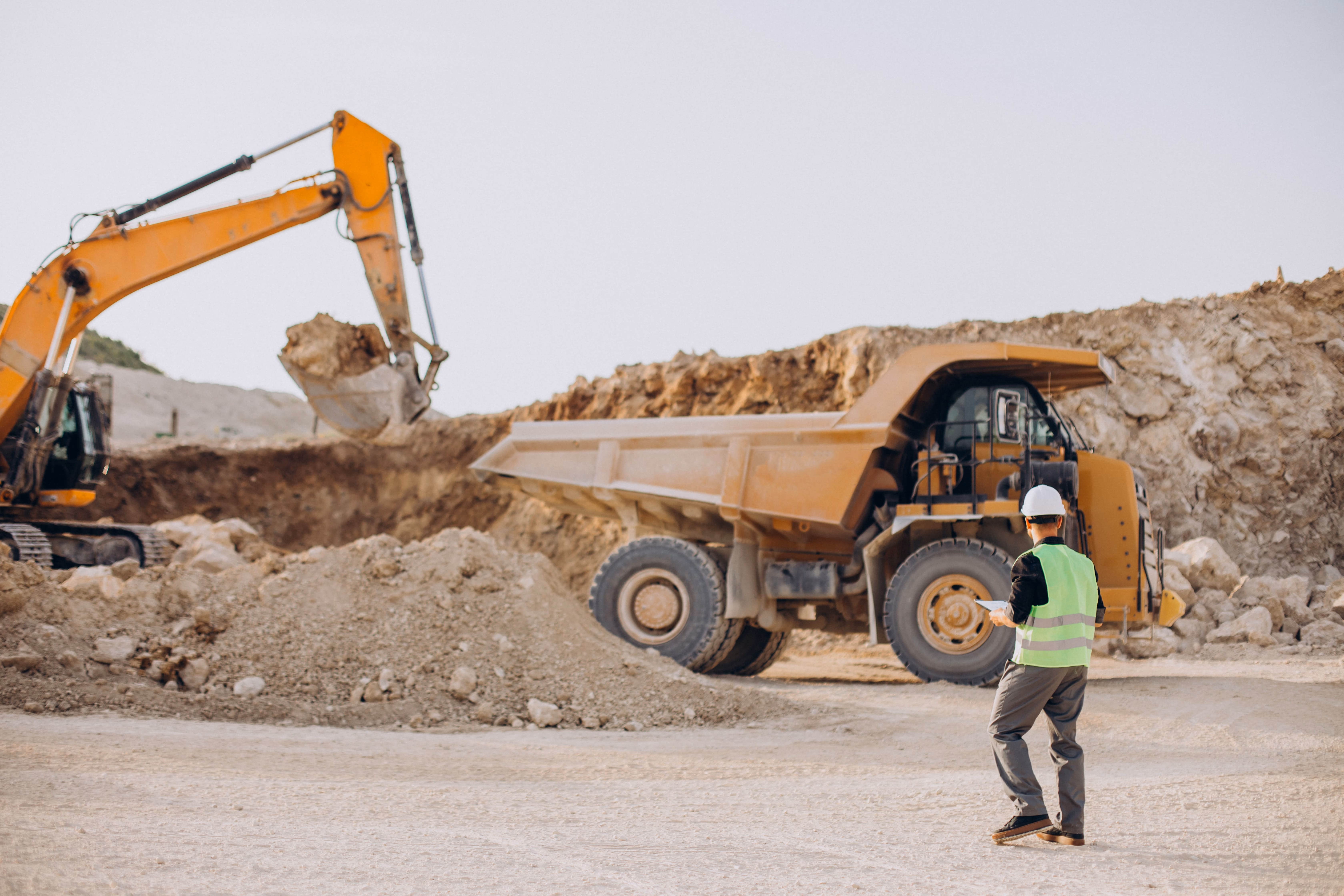 Improving quarry operations: the benefits of telematics tracking devices in mining and quarry equipment