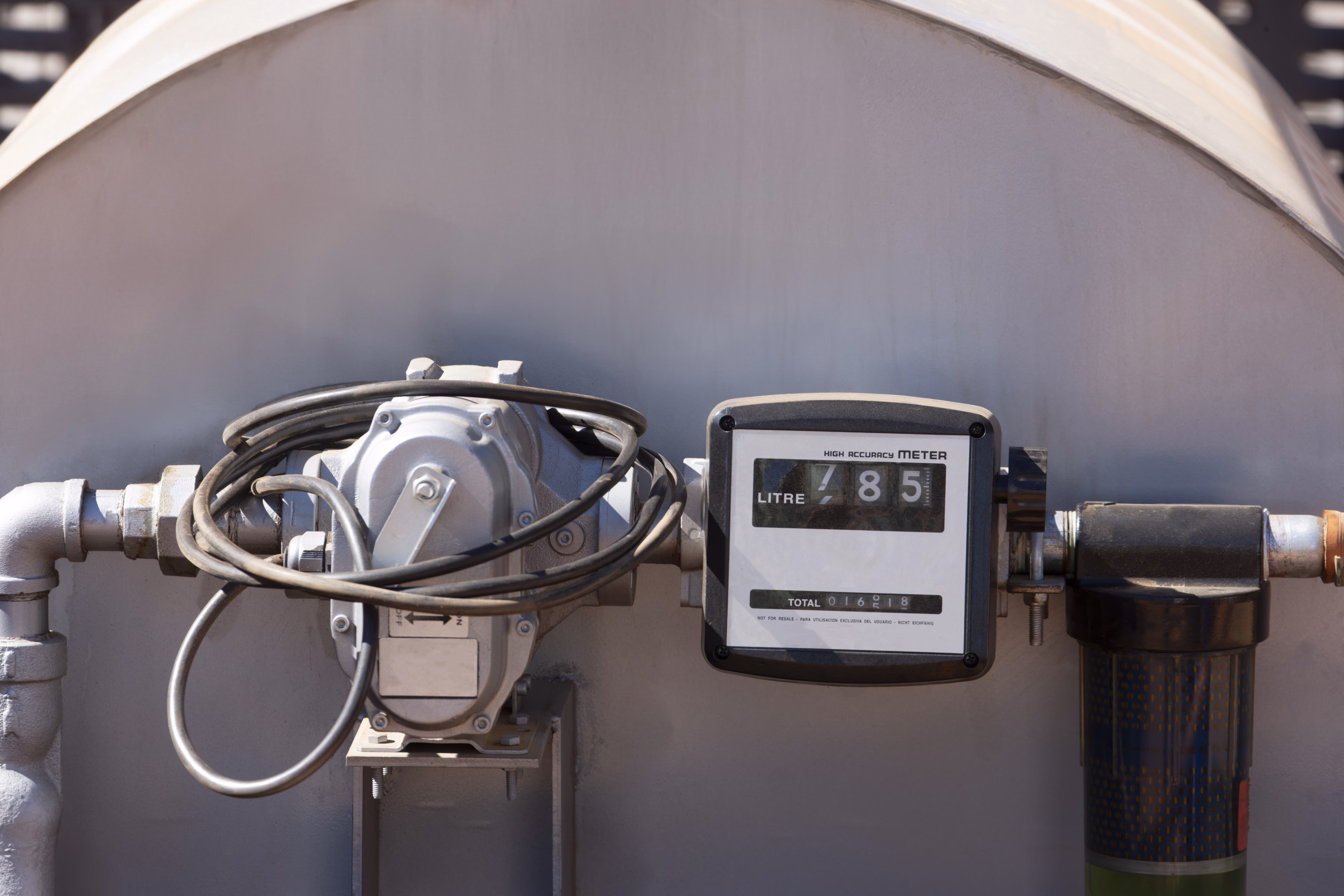 Fuel flow meters: a guide for vehicles, boats, and aircraft