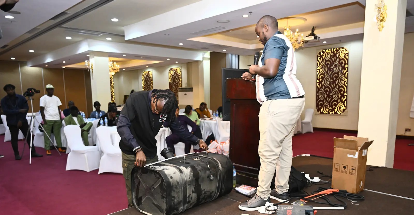 Practical fuel monitoring workshop: from sensors installation to fleet data