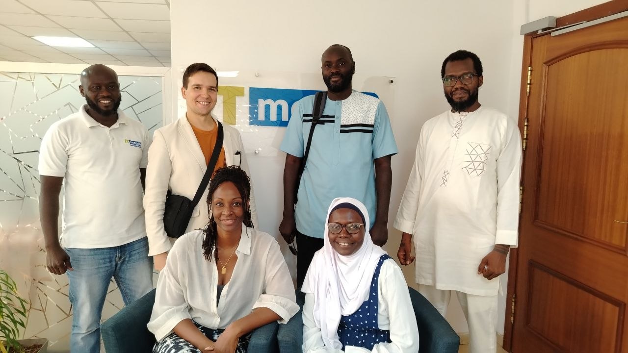 Viaje de negocios a Senegal y búsqueda de nuevas oportunidades para la telemática en África Occidental